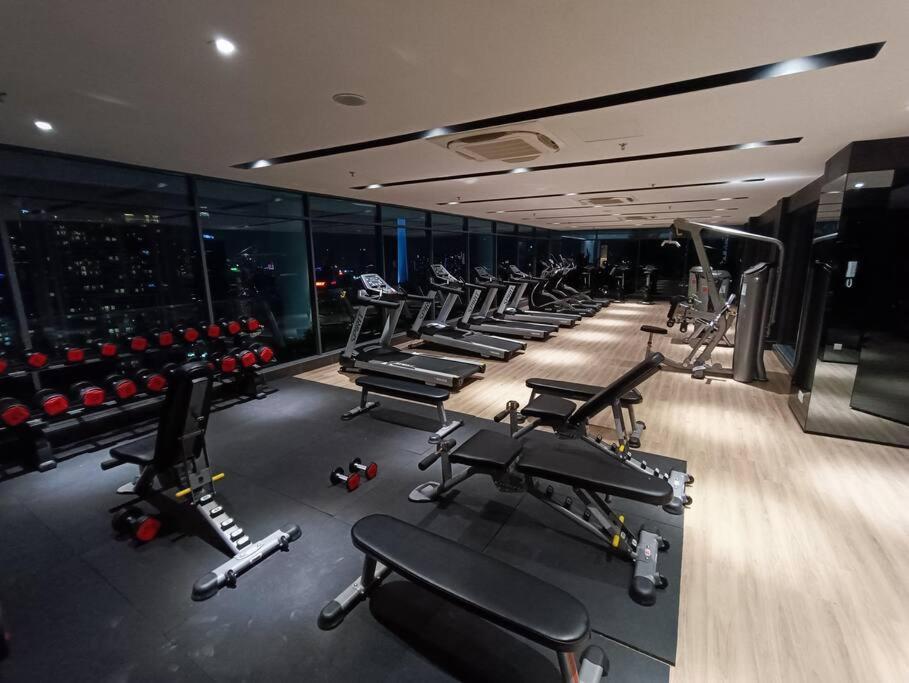 Cl 27A Insta Klcc View & Infinity Pool View Apartment Kuala Lumpur Ngoại thất bức ảnh