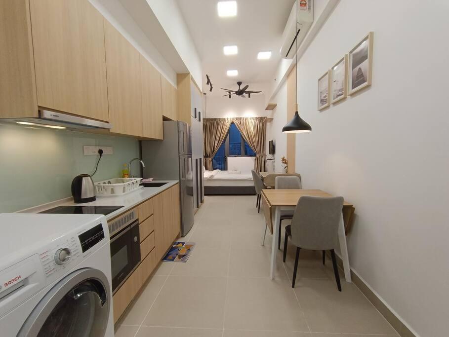 Cl 27A Insta Klcc View & Infinity Pool View Apartment Kuala Lumpur Ngoại thất bức ảnh