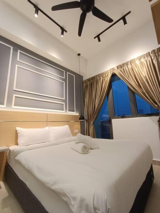 Cl 27A Insta Klcc View & Infinity Pool View Apartment Kuala Lumpur Ngoại thất bức ảnh