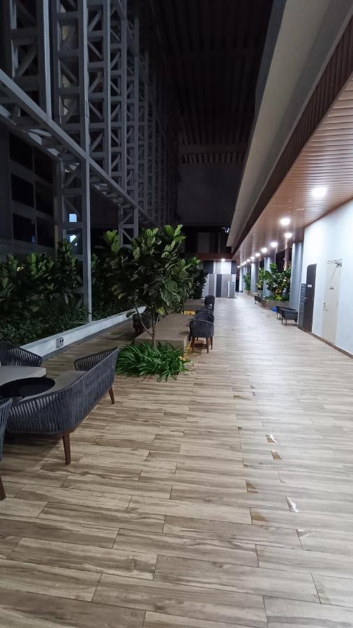 Cl 27A Insta Klcc View & Infinity Pool View Apartment Kuala Lumpur Ngoại thất bức ảnh