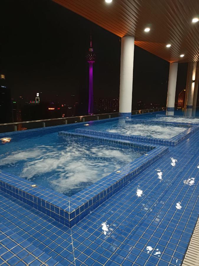 Cl 27A Insta Klcc View & Infinity Pool View Apartment Kuala Lumpur Ngoại thất bức ảnh
