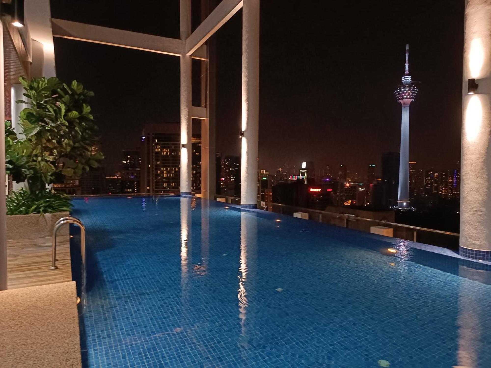 Cl 27A Insta Klcc View & Infinity Pool View Apartment Kuala Lumpur Ngoại thất bức ảnh